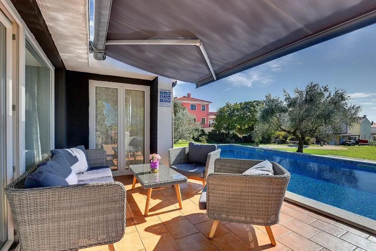Villa Rubini Rovinj 0*,  Croatia